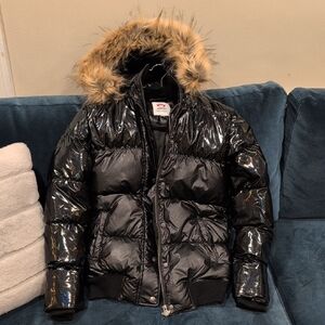 Black Puffer Jacket BRAND NEW NEVER WORN (Tag Off)